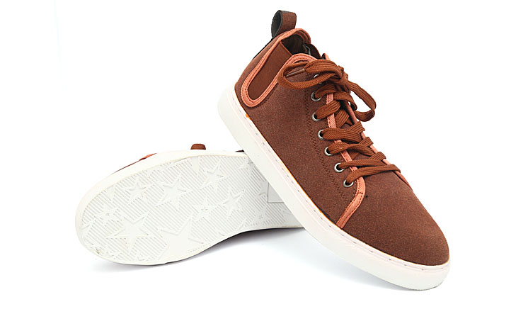 Pair Of Converse Shoes for Men