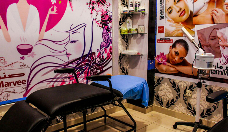 LOREAL or Keune Rebonding/ Xtenso/ relaxing + Haircut + 2 Protein Treatments (Shoulder length) by Sanam Marvee Salon