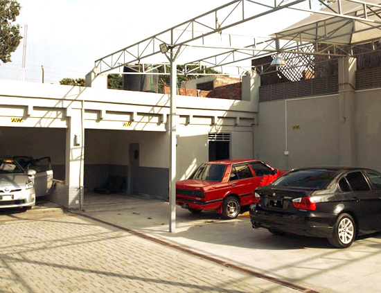 Engine Tuning + Car Wash + 4 Wheels Brake Service + Wax Polish Deal