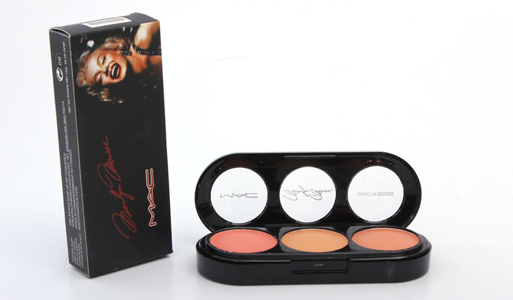 Pack of 4 MAC Product