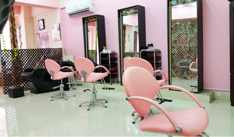 Jenssen Whitening Facial + Manicure + Pedicure + Loreal Protein Treatment + Threading (Eye brow + upper lips) from The Makeover Studio by Javeria Siddique, ittehad commercial, DHA phase 6 Karachi.