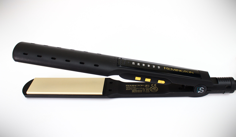 Inspire by style! Remington Straight in a Stroke - 1 Straightener for Wet and Dry Hair for Rs 3150/- only (ORIGINAL)
