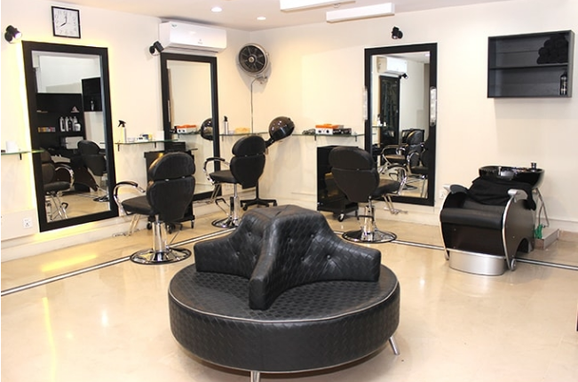 Party Makeup + Hair Style + Eye Lashes + Nail Color + Dupatta Setting by Avalon Beauty Lounge, Phase II DHA Lahore. 