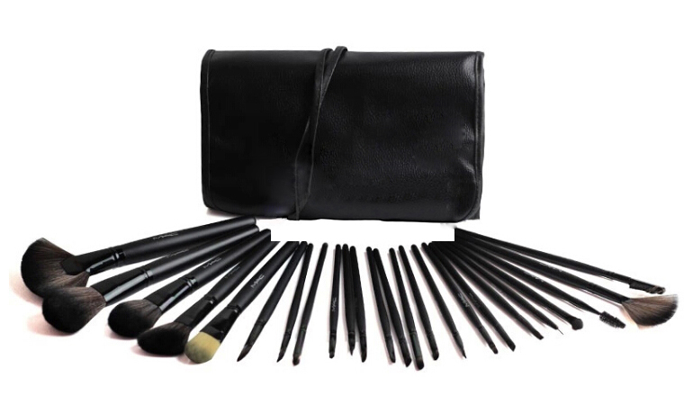 57% off, Pack Of 24 Makeup Brushes in just Rs. 1825 With Leather Pouch - Exclusively by Dealhub.pk (FREE DELIVERY NATIONWIDE) 