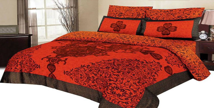 Bed Sheet Set in Red & Black Design