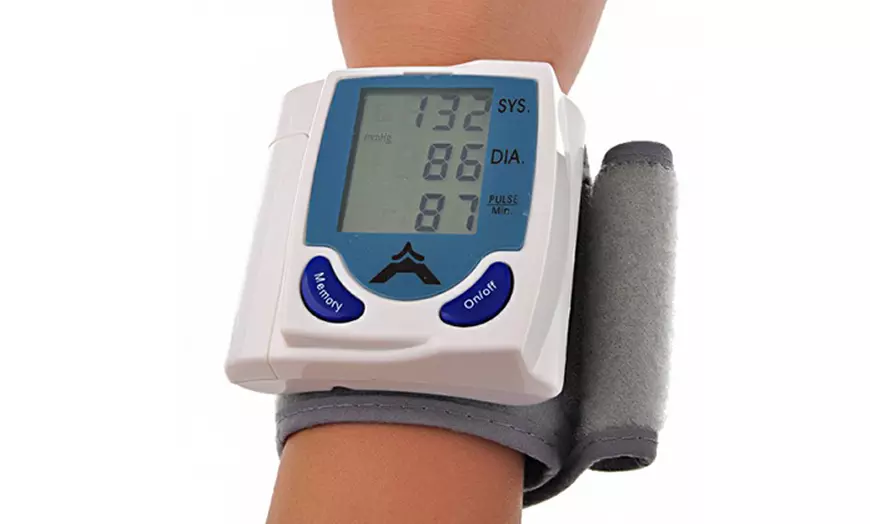 Rs.2200 for a Wrist Blood Pressure Monitor (Delivery Included), 72% Off