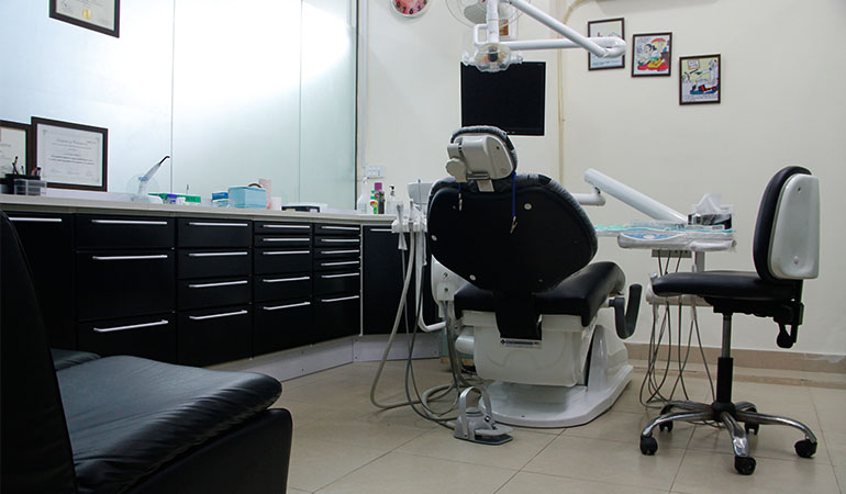 Oral Care at its Best Teeth Scaling + Polishing + Complete Oral Examination at Dr. Nauman & Associates, DHA Lahore