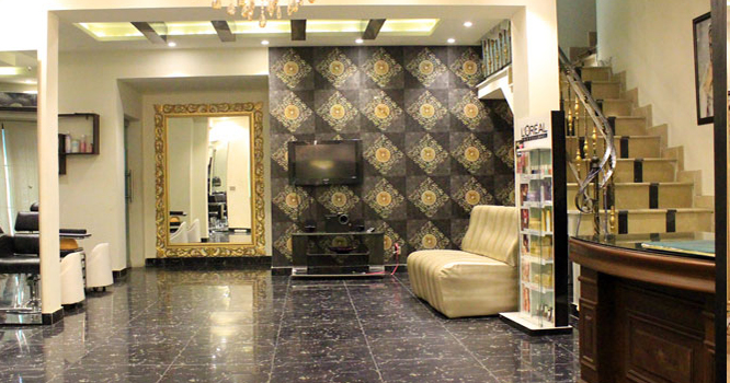 80% off, Rs 1499 only for Skin Glowing Facial with Polisher + Whitening Manicure with Polisher + Whitening Pedicure with Polisher + Hair Cut + Hair Power Dose + Neck & Shoulder Massage + Hands & Feet Massage + Threading (Eye Brows & Upper Lips) at Le-Reve Salon Gulberg.